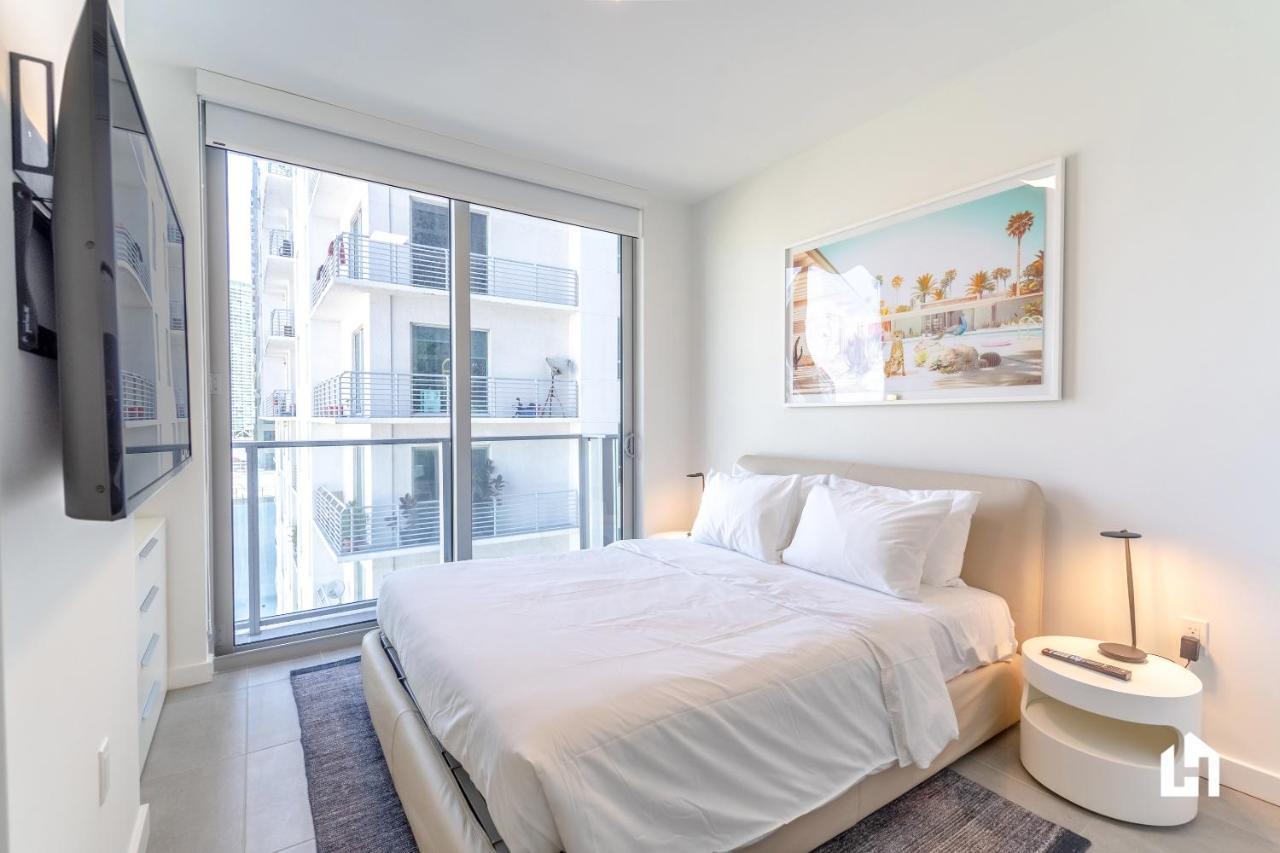 Downtown Miami Condos By Lua Host Exteriör bild